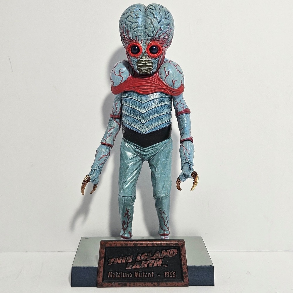This Island Earth Metaluna Mutant 1955 Sci-Fi Action Figure with Base 8.5 inch